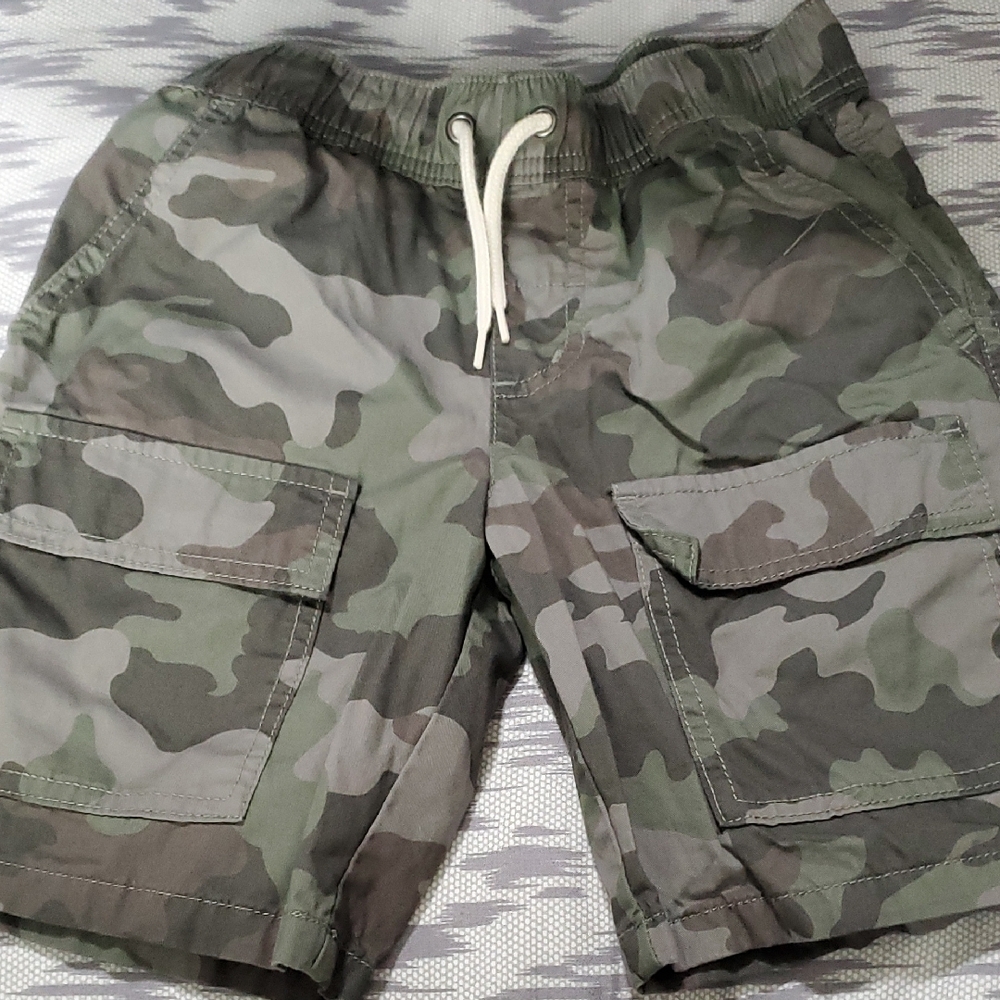 Cat & Jack Green Cargo Shorts Relaxed Fit